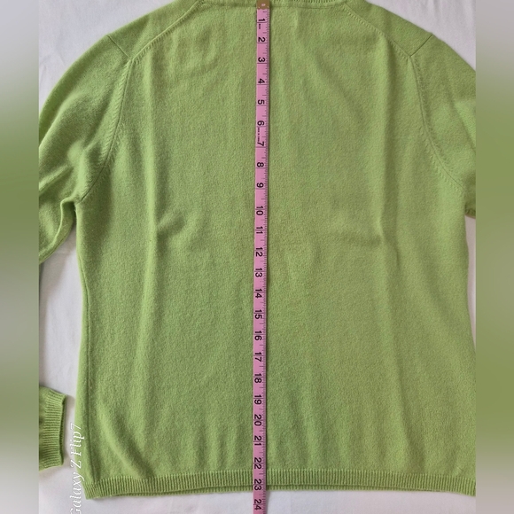 ​Valerie Stevens 2-Ply 100% Cashmere Turtleneck Sweater - Lime Green - Large - Picture 7 of 12